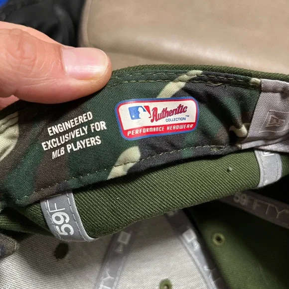 Los Angeles dodgers Green Camouflage men hat New ear authentic 7 1/8 59 fifty - Picture 4 of 7